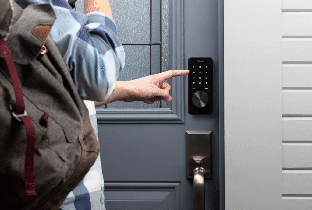 Smart Home & Security: Exploring Smart Doorbells and Smart Locks