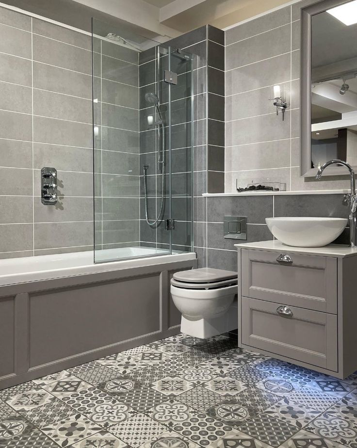 Tub Shower Combo in Modern American Bathrooms