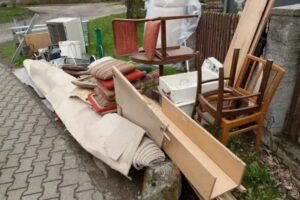 how to get rid of old furniture