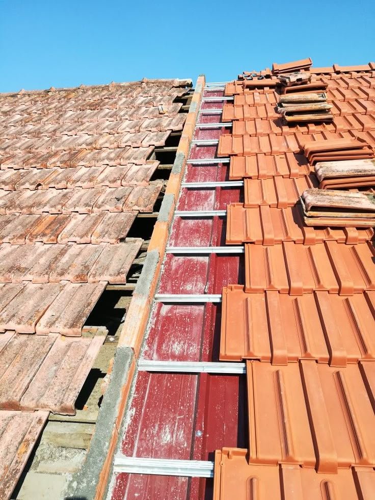 Dormers: Roof Designs, Types, Structural Features, and Residential Benefits